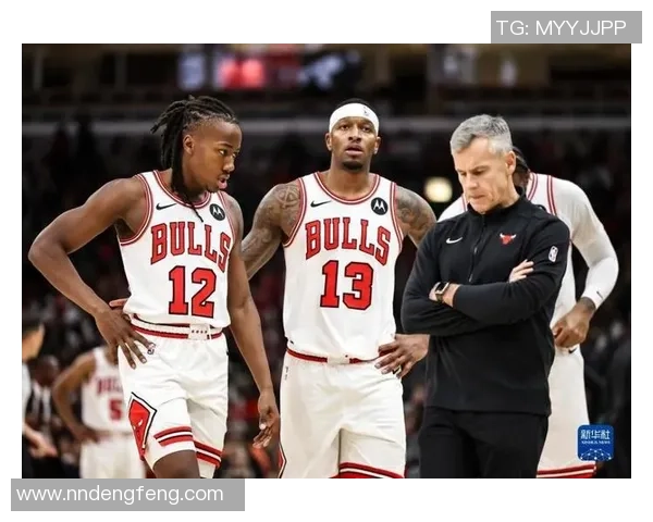 2012年NBA季后赛热火与公牛经典对决全场录像回顾与精彩瞬间分析