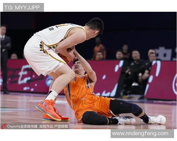 广厦与上海精彩对决录像回放全程回顾与分析 广厦与上海精彩对决录像回放全程回顾与分析